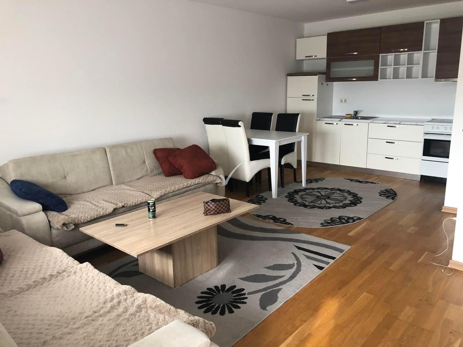 461747794 1059278139538547 1627565348549432833 N