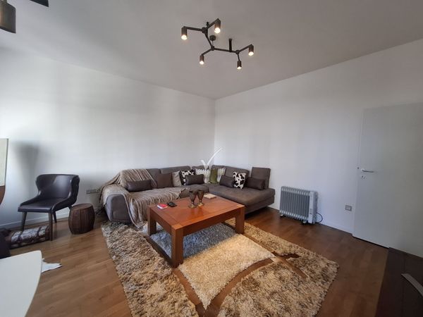 463972080 1076363031163391 7948648325677786100 N