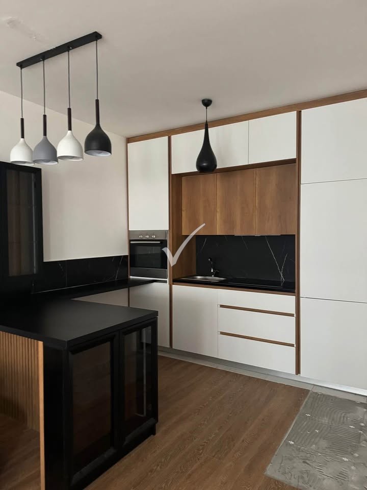 470869279 561534496721333 1130247076865540712 N