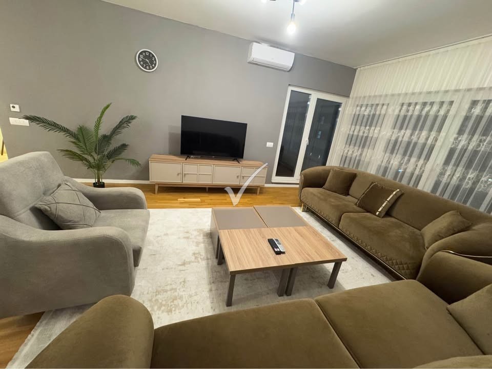 474528446 8324389470994217 32124961670508505 N