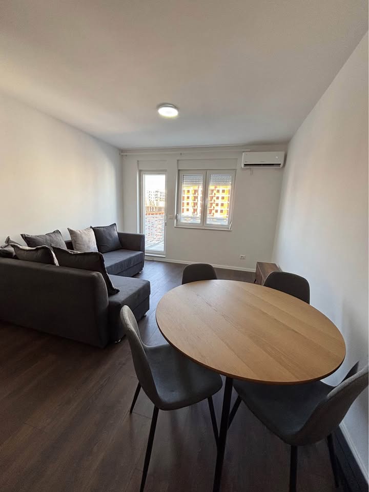 476990813 1308137760494178 7948157416446648641 N