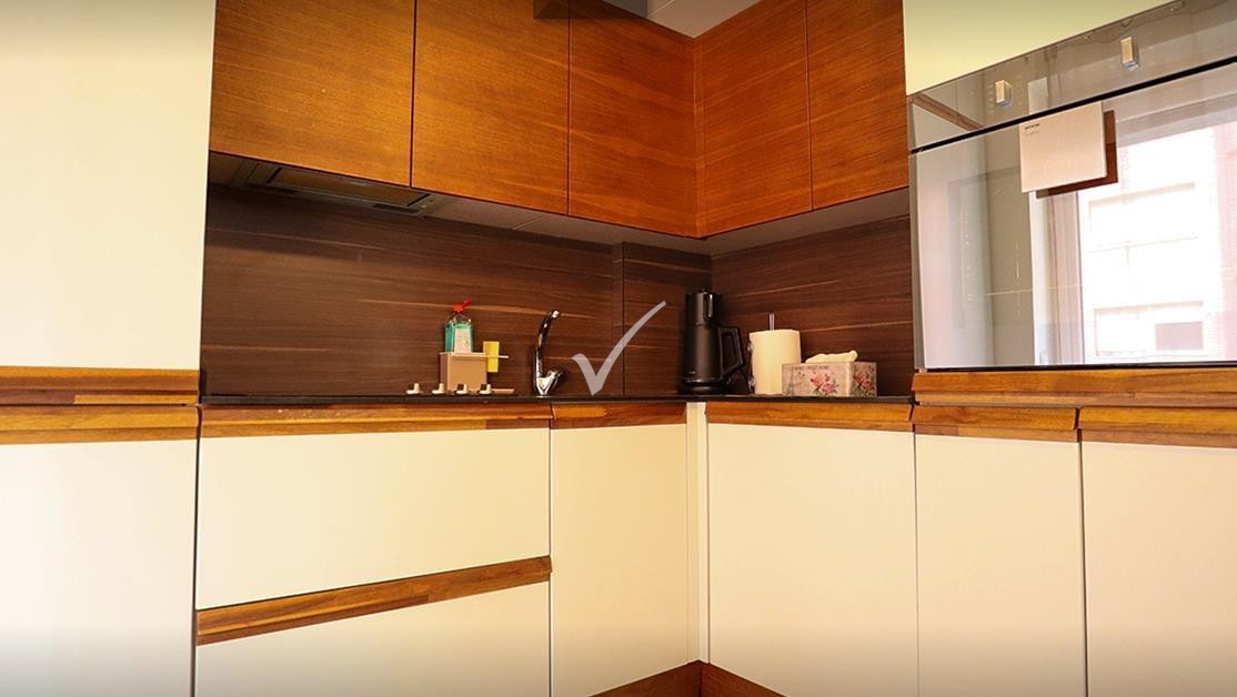 Banes E Mobiluar Me Qera 5