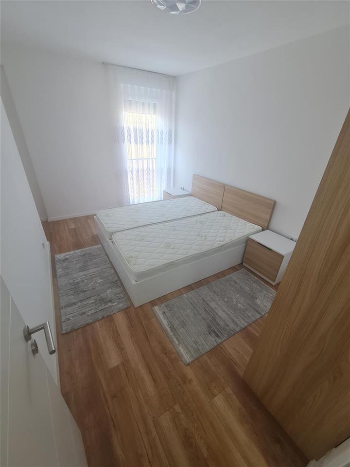 Banes E Re 60 Metra Me Qera (1)