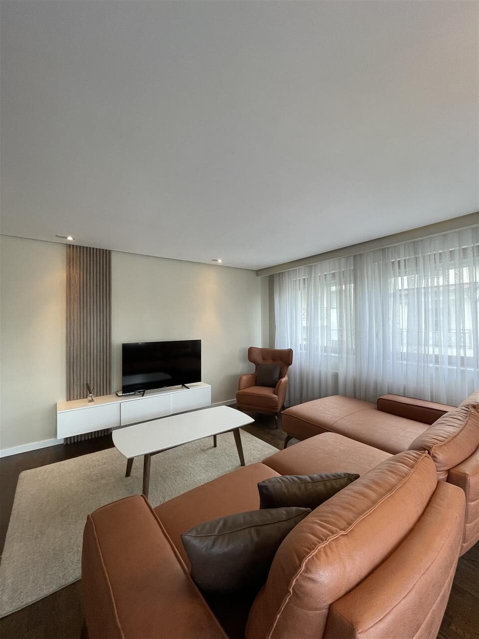 Banes me qira dragodan (2)