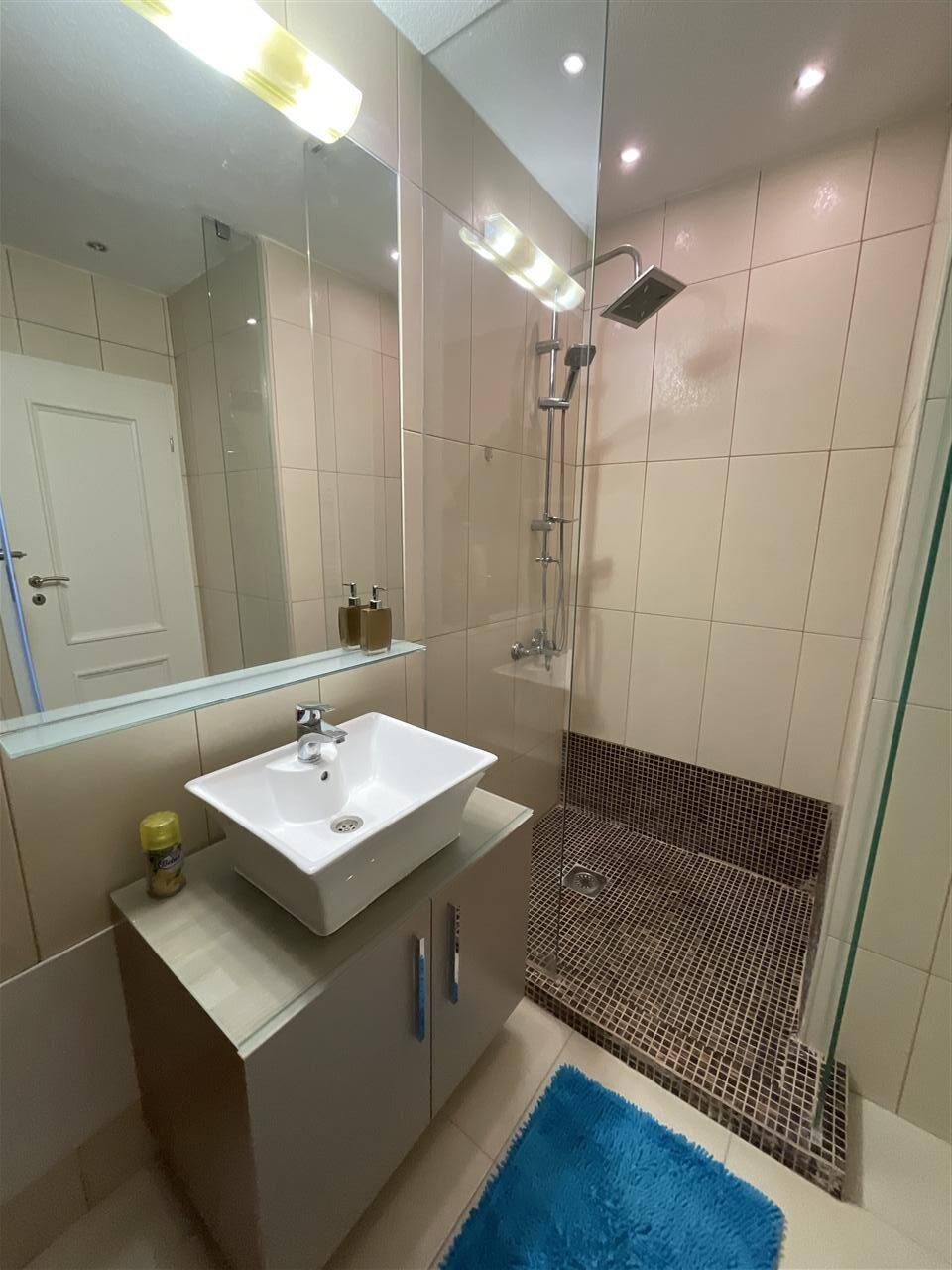 Banes me qira dragodan (4)