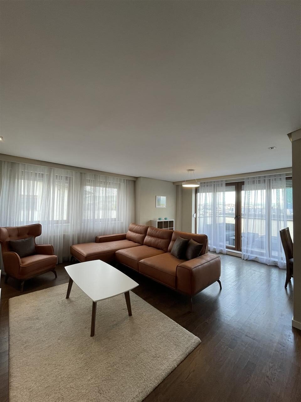 Banes me qira dragodan