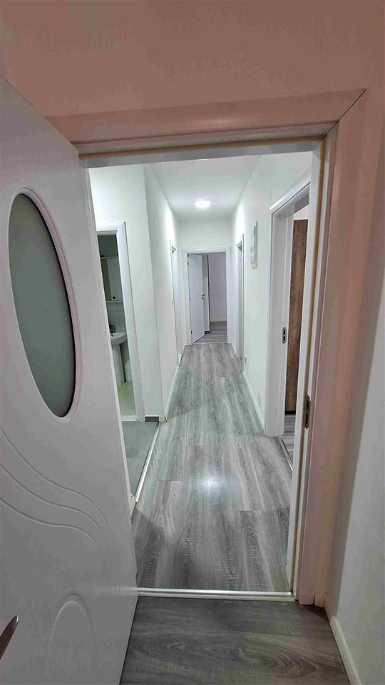 Banesa Me Qera Me Garazhe Ne Fushe Kosove (1)