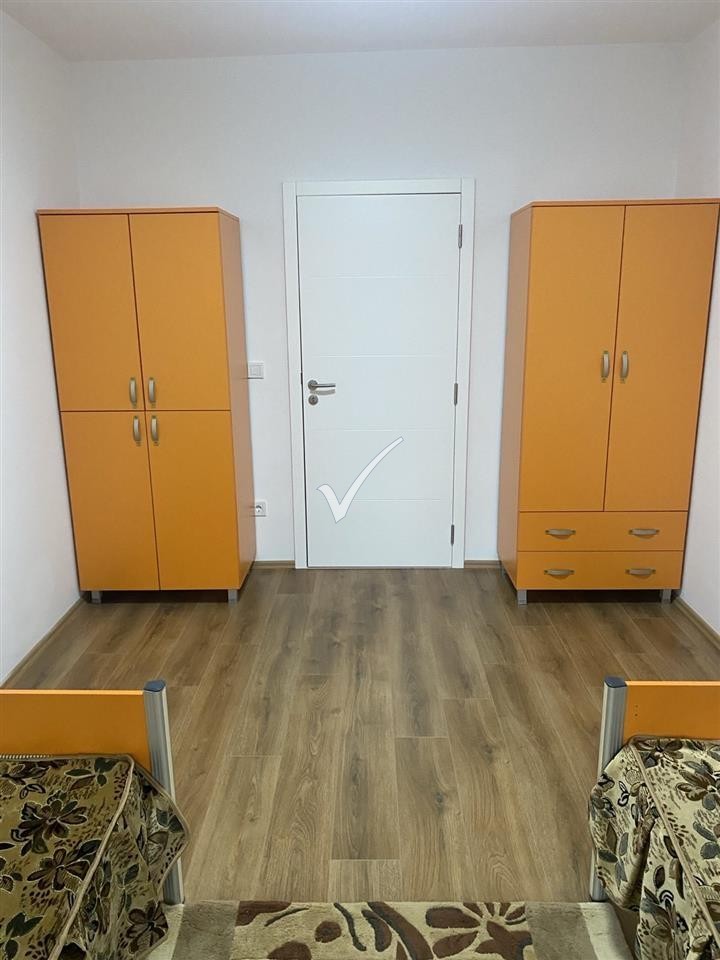 Banesa Me Qira 450 Euro 98 5m2 1