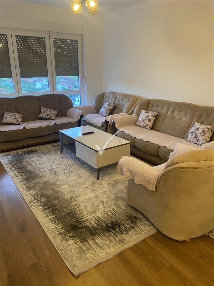 Banesa Me Qira 450 Euro 98 5m2 Rotated