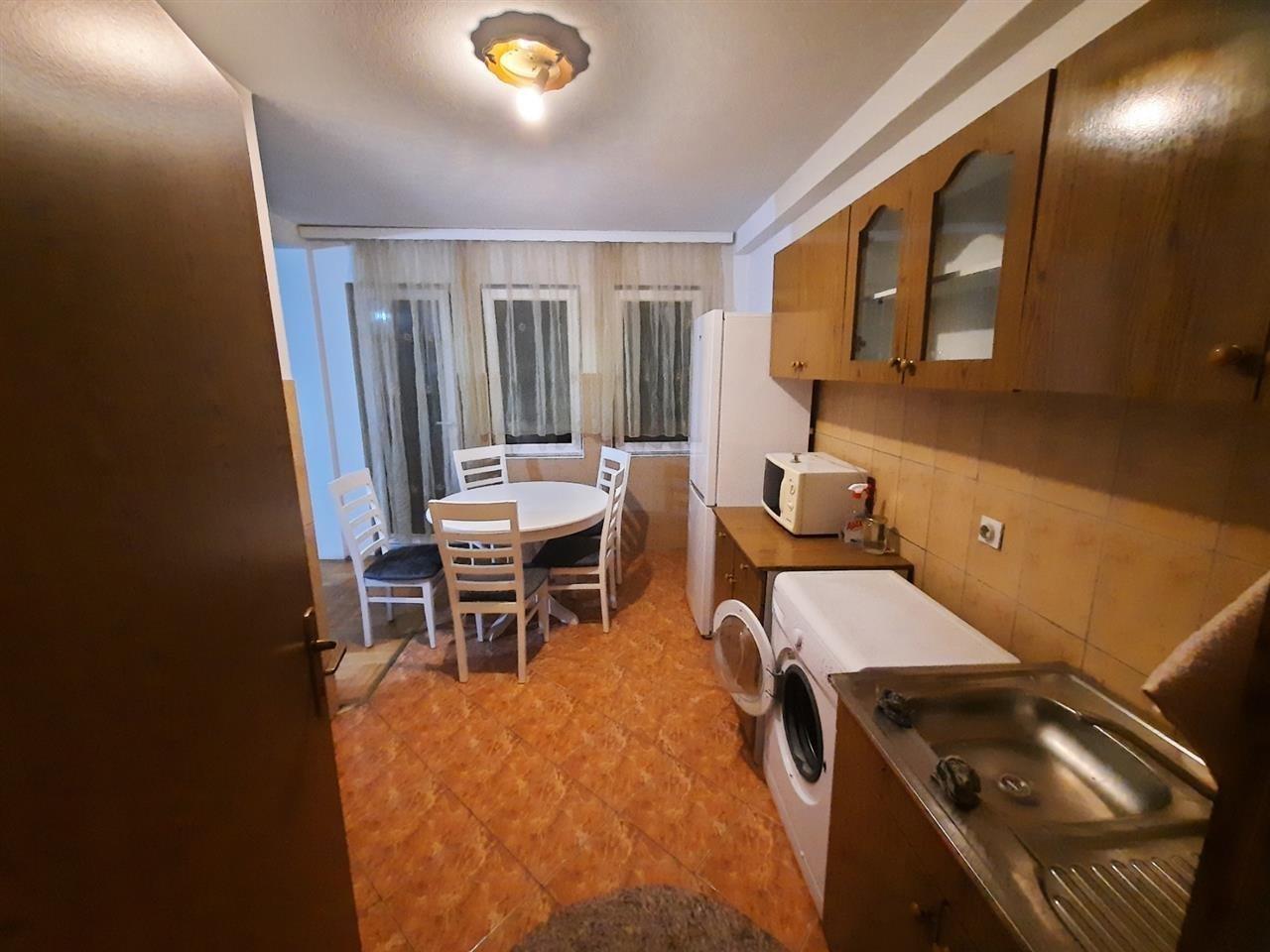 Banesa Me Qira Ne Fushe Kosove Lagjia Apollonia (2)