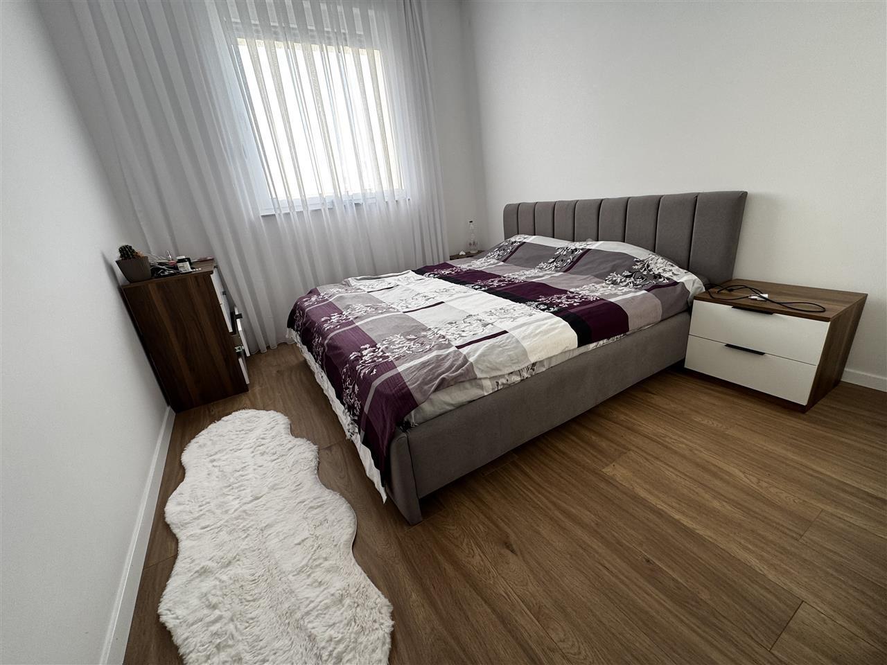 Banese Me Gira Ne Rrugen B (2)