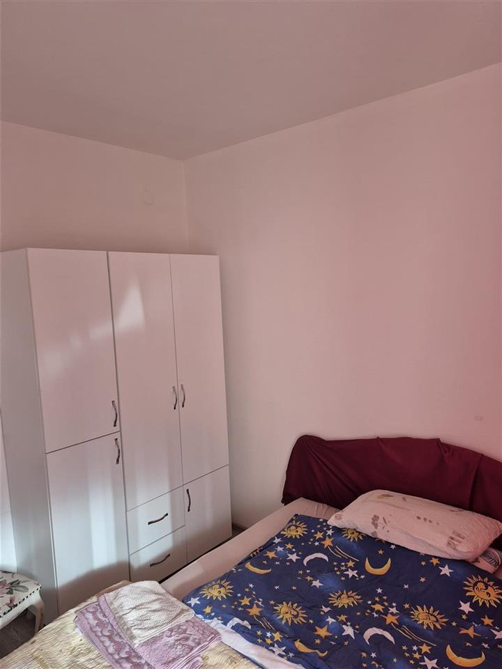 Banese Me Qera Arberi Ish Dragodan (2)