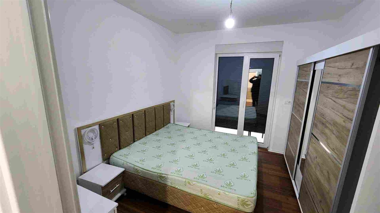 Banese Me Qera Muharrem Fejza (2)