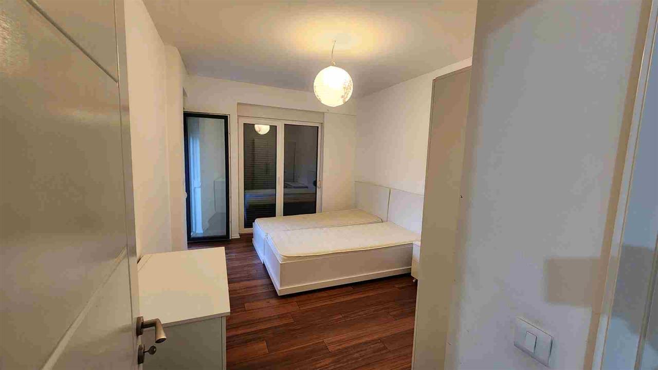 Banese Me Qera Muharrem Fejza (5)