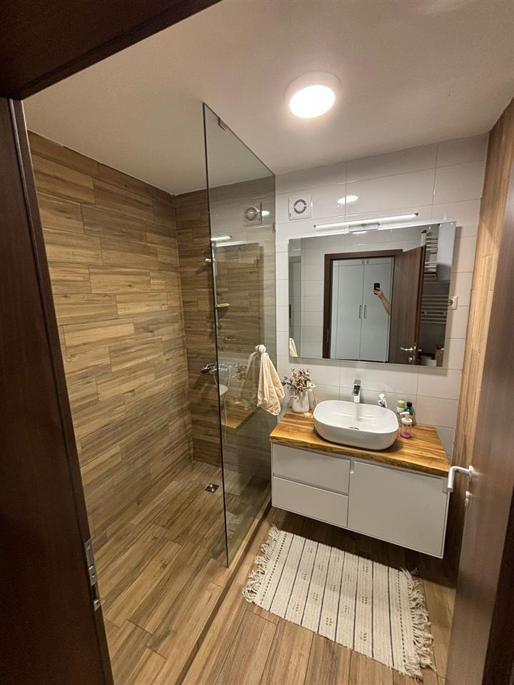 Banese Me Qira Arberi 110m2 (11)