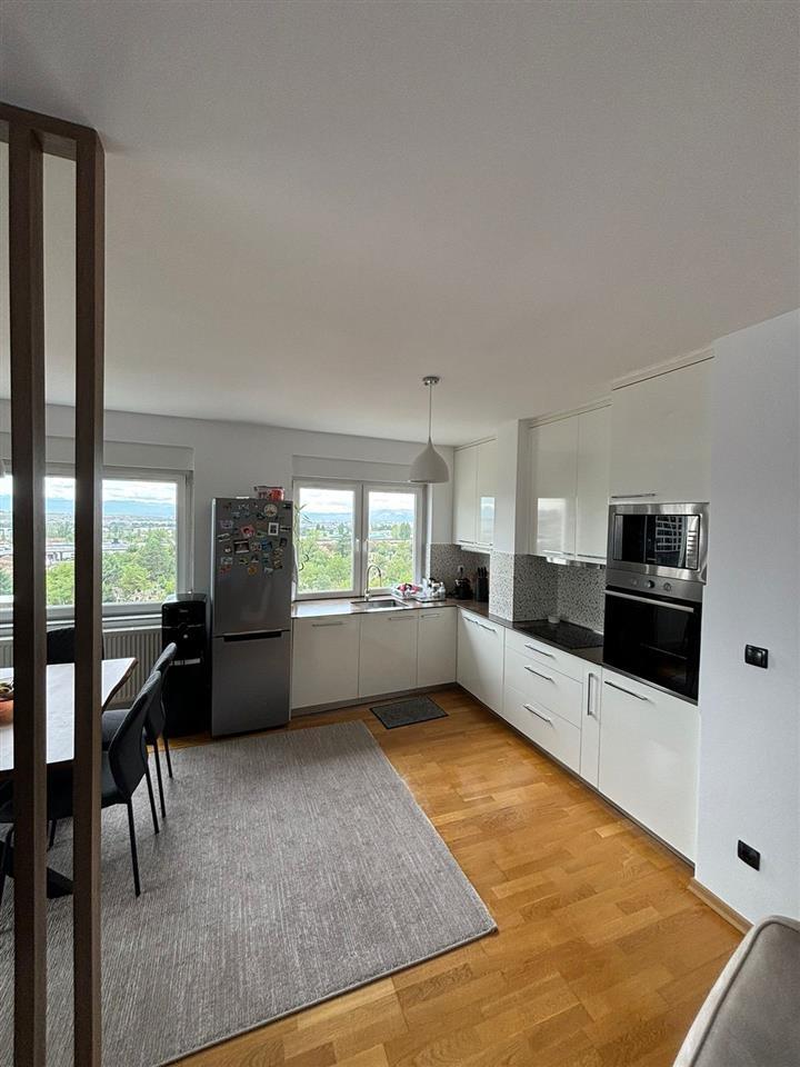 Banese Me Qira Arberi 110m2 (8)