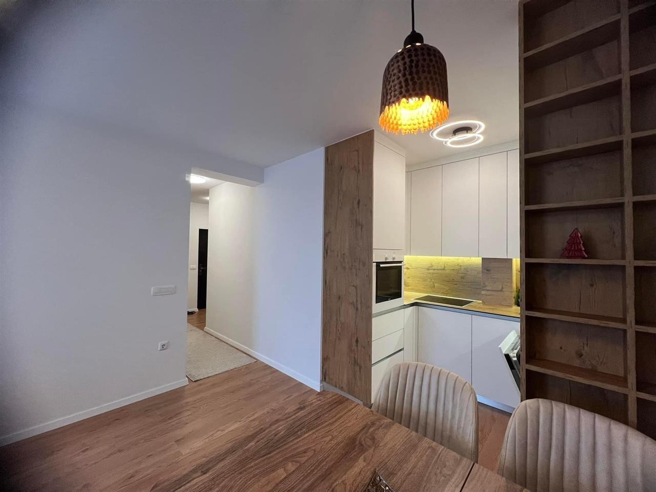 Banese Me Qira Ne Ulpiane (2)