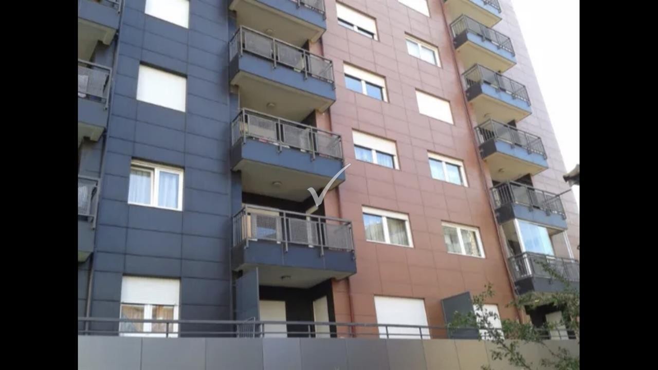 Ipet Me Qira Banesa Tek Rruga Muharrem Fejza 5