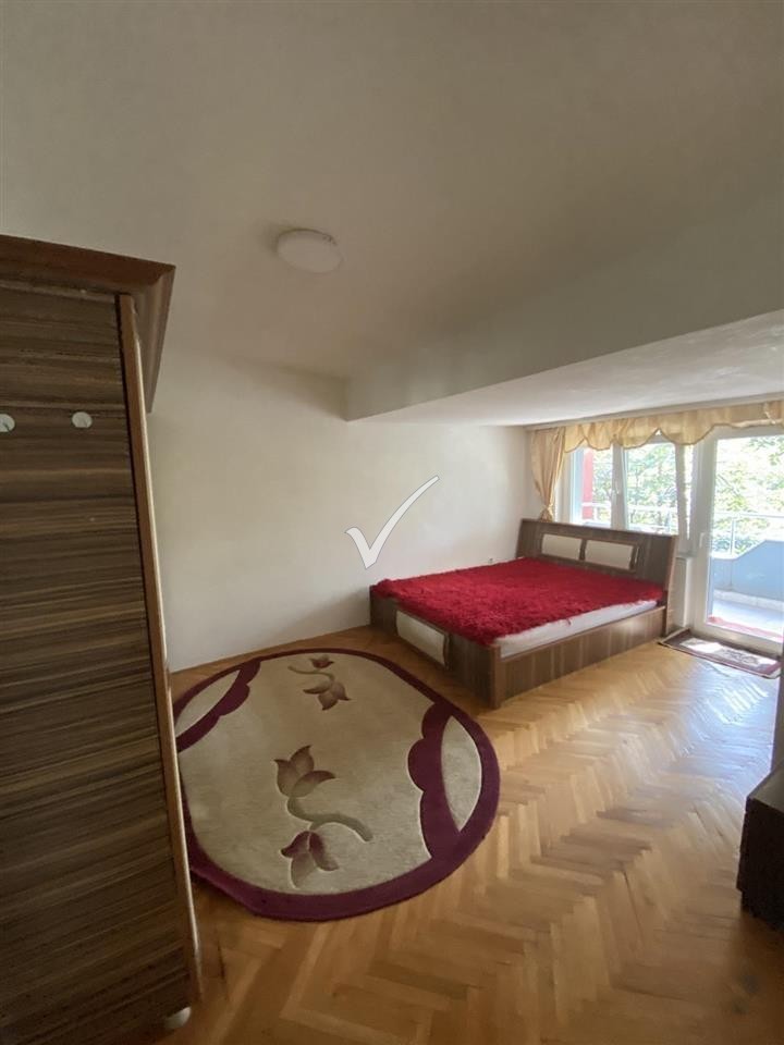 Leshohet Banesa Me Qira 1 1