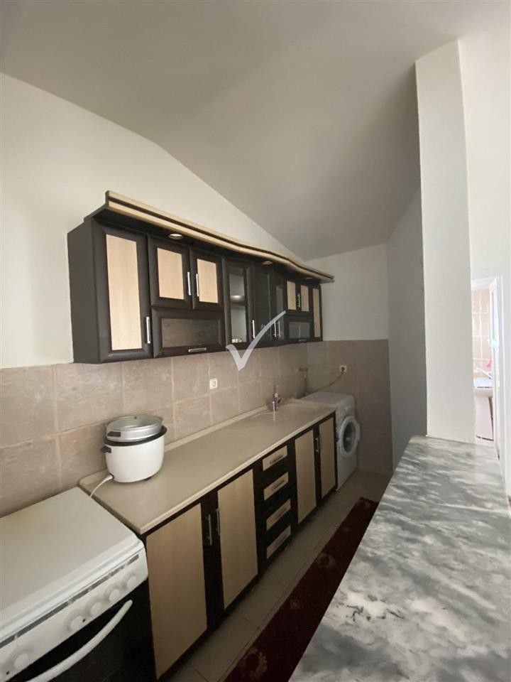 Leshohet Banesa Me Qira 3