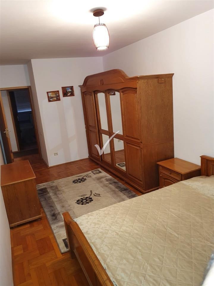 Leshohet Banese Me Qera 11