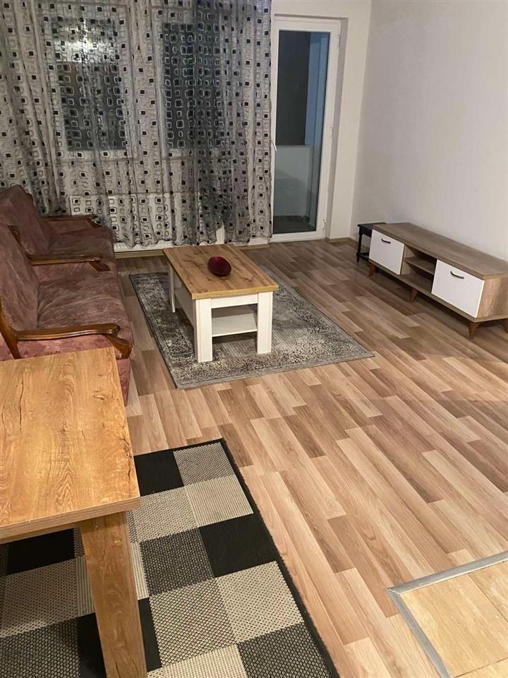 Leshoj Banese Me Qera (1)