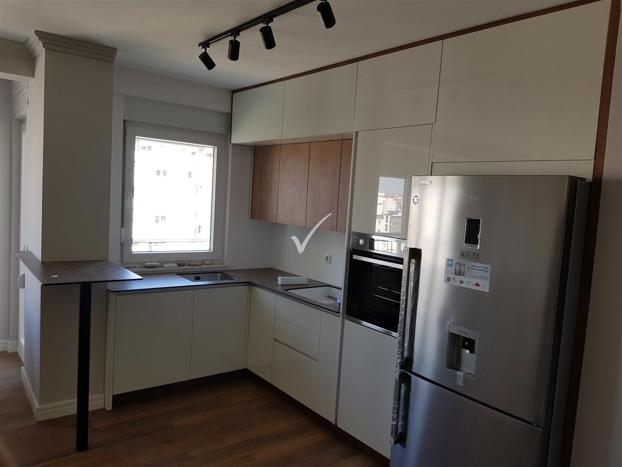 Leshoje Me Qera Banesen E Mobiliuar 7