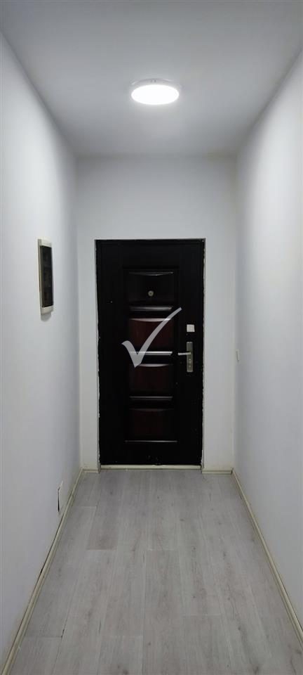 Lshohet Banesa Me Qera Fush Kosov Afer Shkolles M Grameno 8