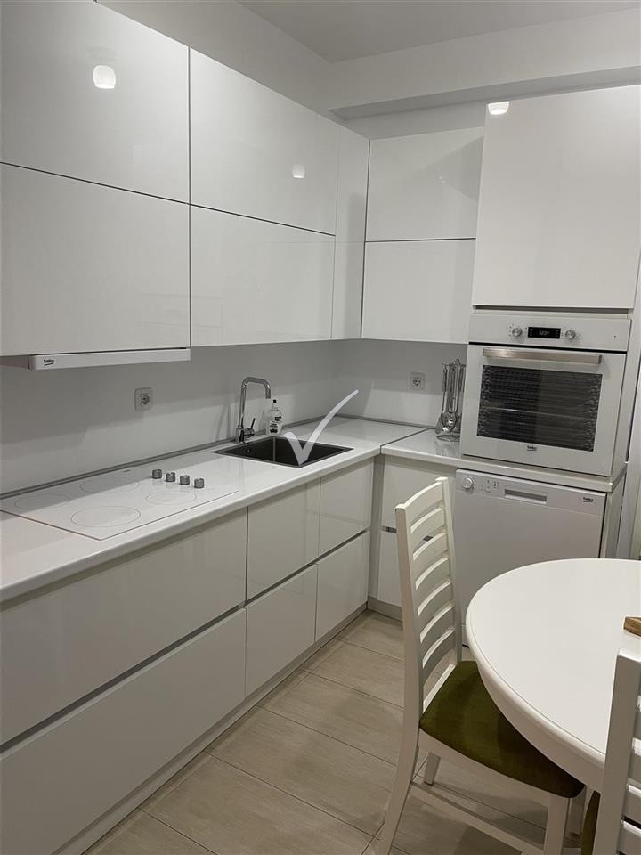 Banes me qera ne prime group lakrishte 4