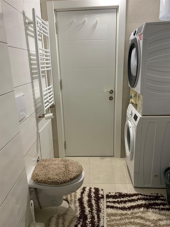 Banes me qera ne tophane (2)