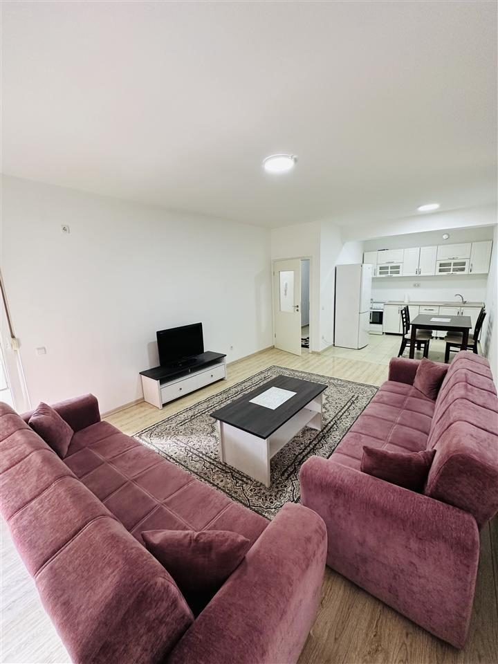 Banesa me qera rruga b te fivestar (2)