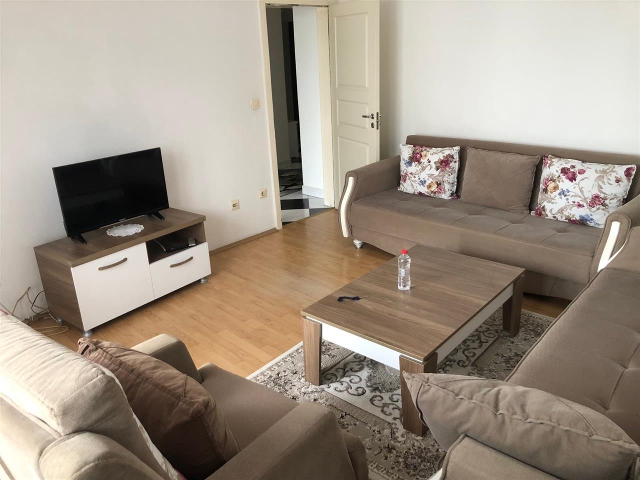 Banese Me Qira Ne Prishtine Te Qafa Rruga Uck Se (1)