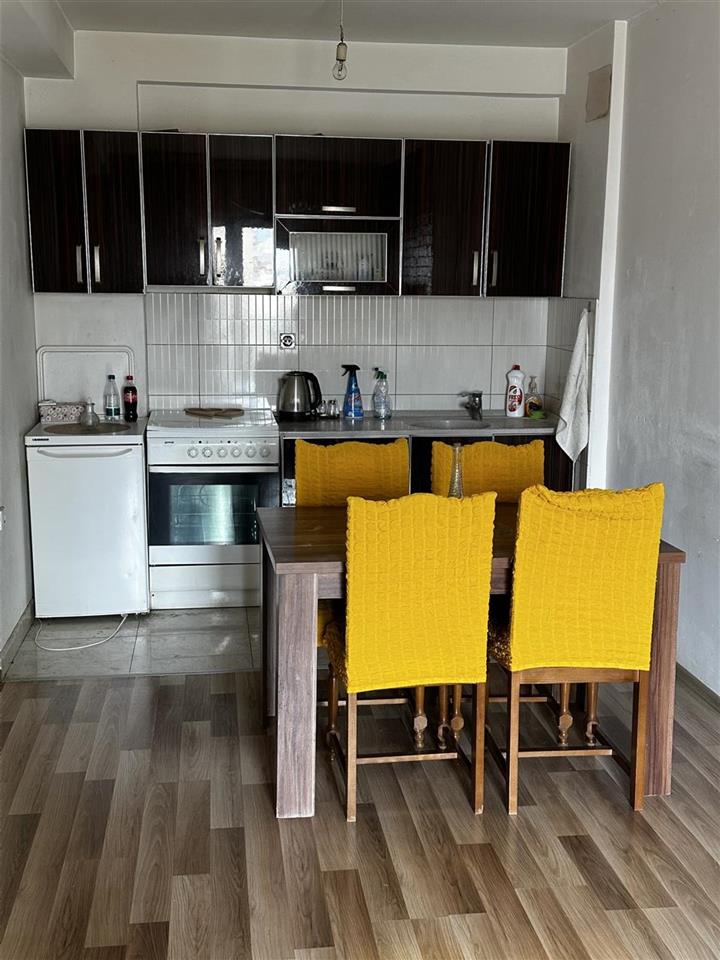 Jeper banesa me qira (4)