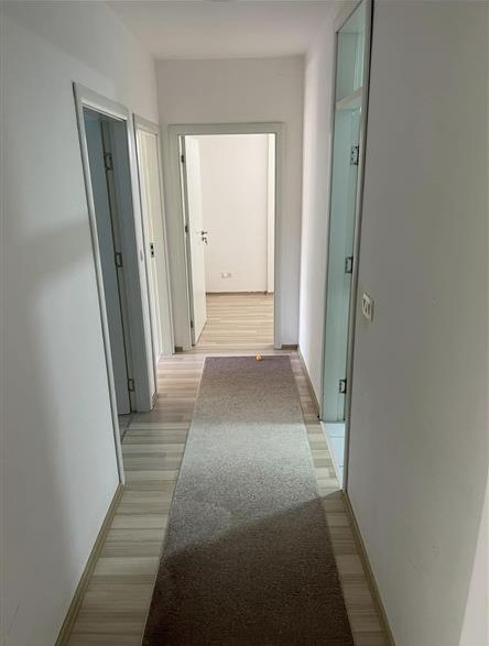 Jepet Banes Me Qera (4)