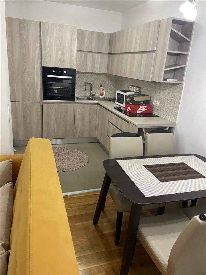 Jepet banesa 60m2 me qera ne lagjen emshir (2)