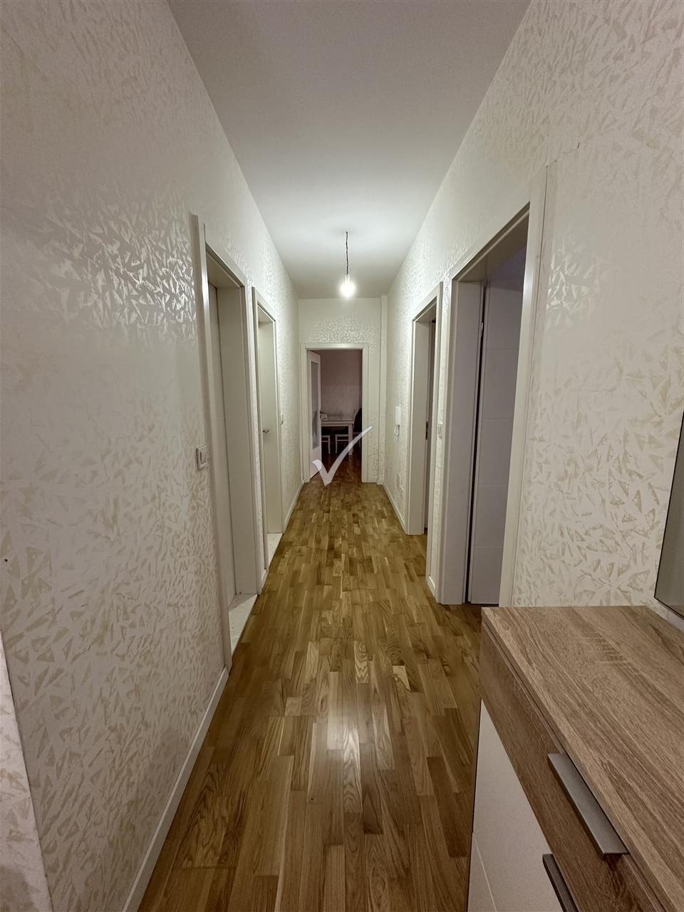 Leshohet banesa me qera 85m2 ne prishtine 1 rotated