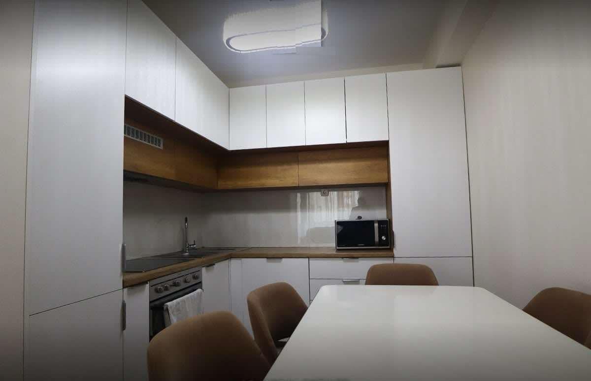 Leshohet Banesa Me Qira Ne Rrugen B