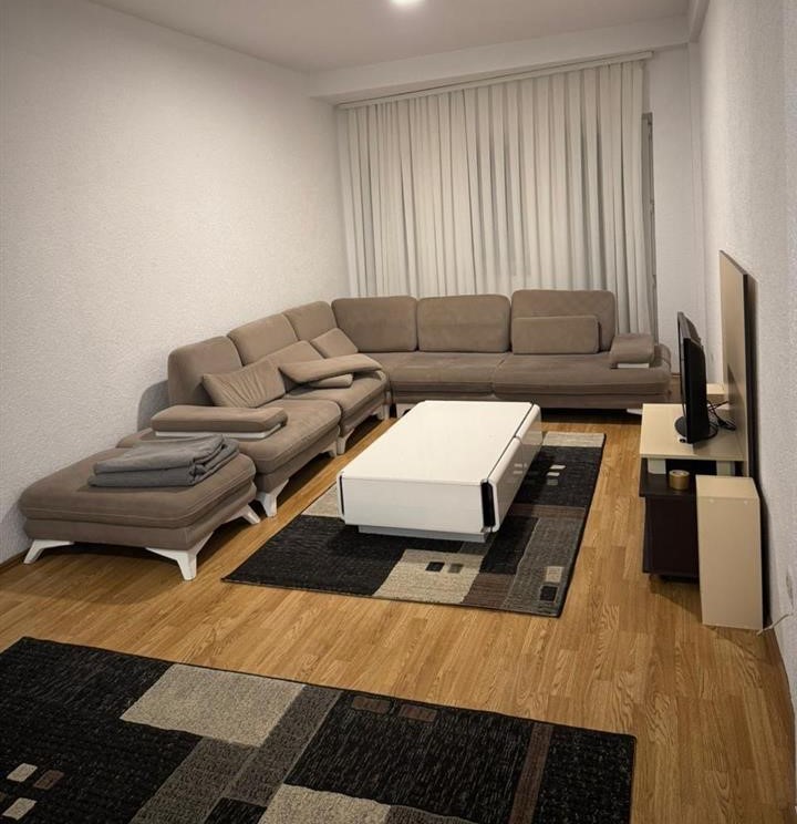 Leshoj banes me qera te aab (5)