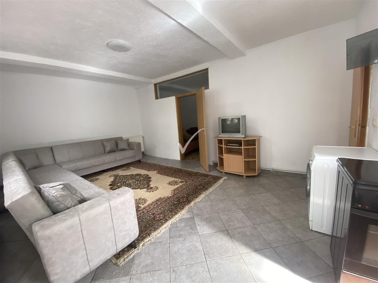 Leshoj Gasonjere Me Qira