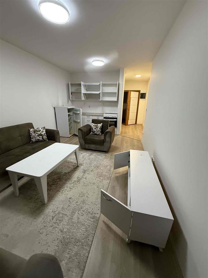 Banesa jepet me qira (1)