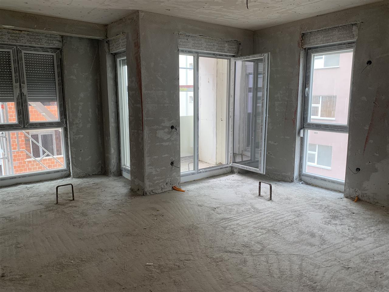 Banesa ne shitje 88m2 fushe kosove (1)