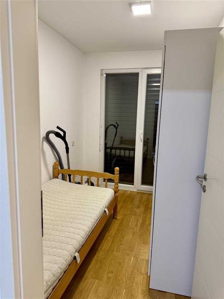 Banese me qera 80 m2 rruga b kawa (5)