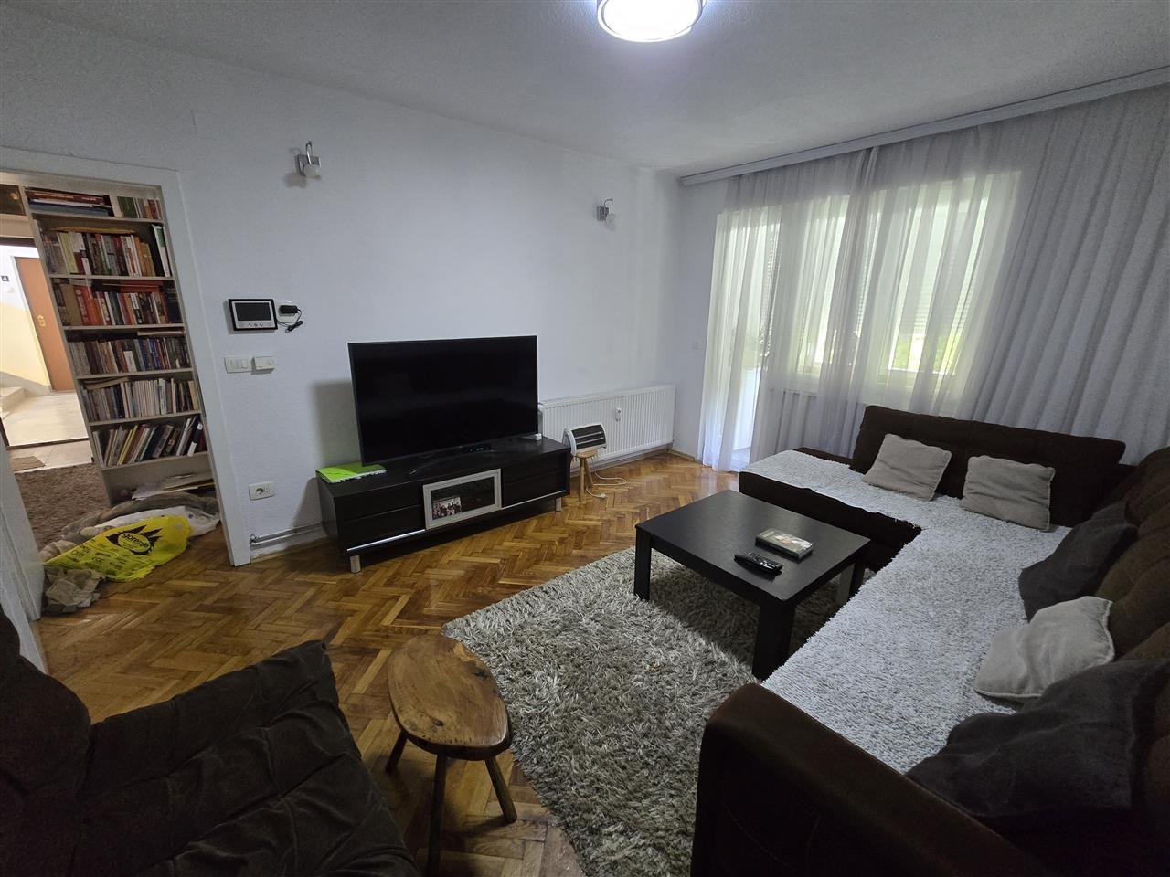 Banese me qera ne ulpiane (4)