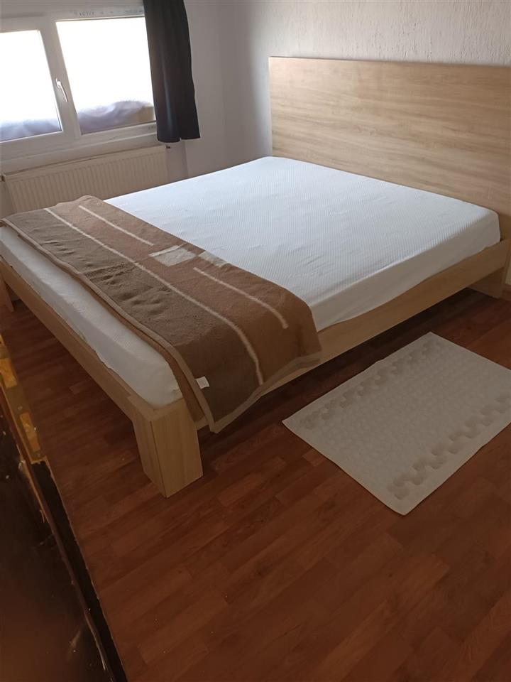 Banese me qira ne dragoda (8)