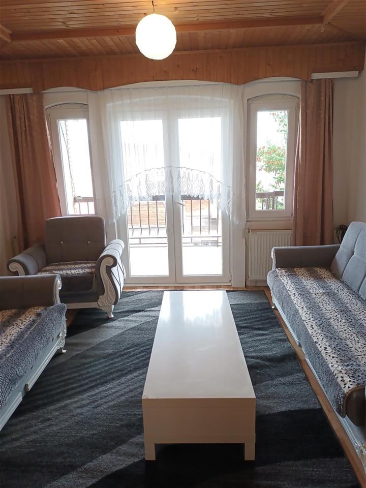 Banese me qira ne dragoda (9)