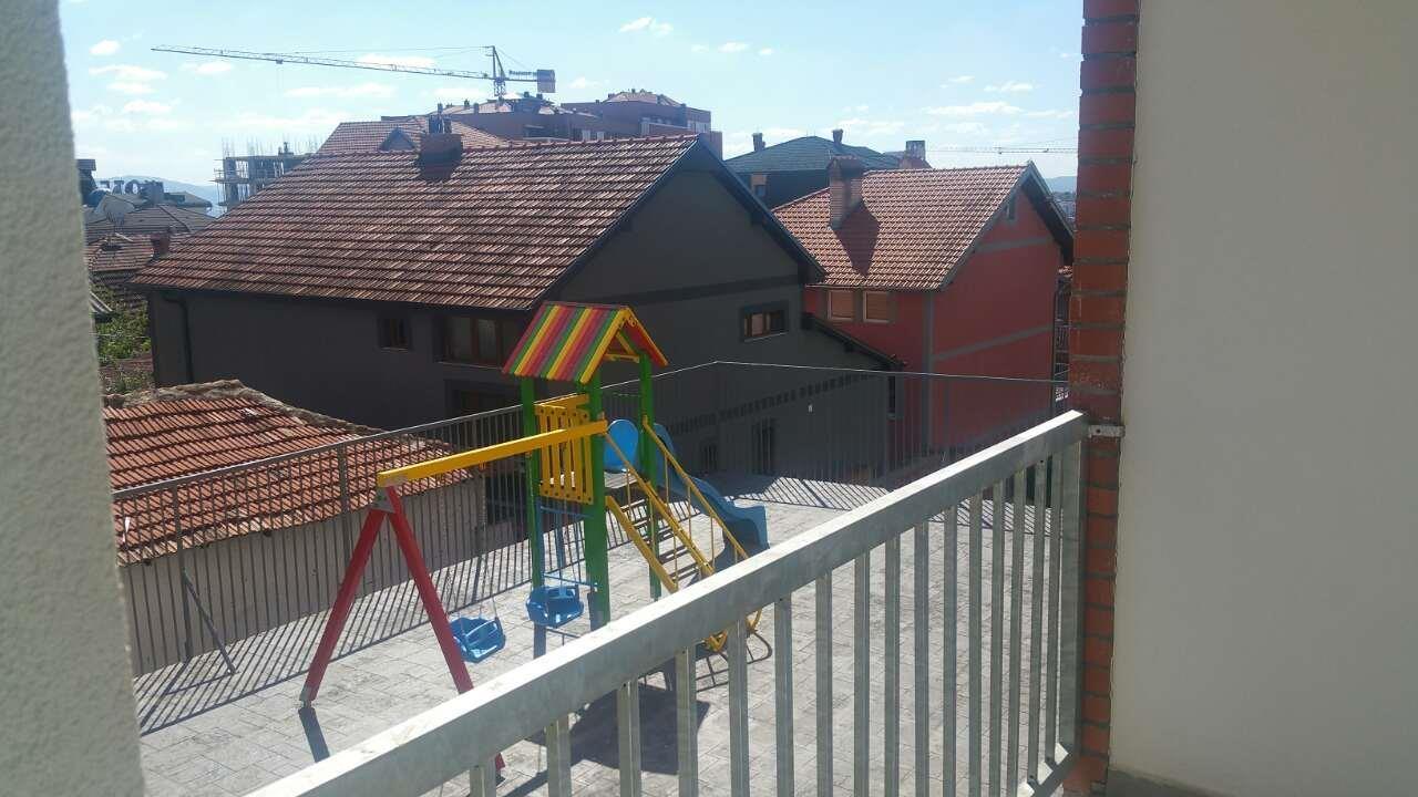 Banese me qira per afat te gjat ne lagjen e muhaxherve (4)