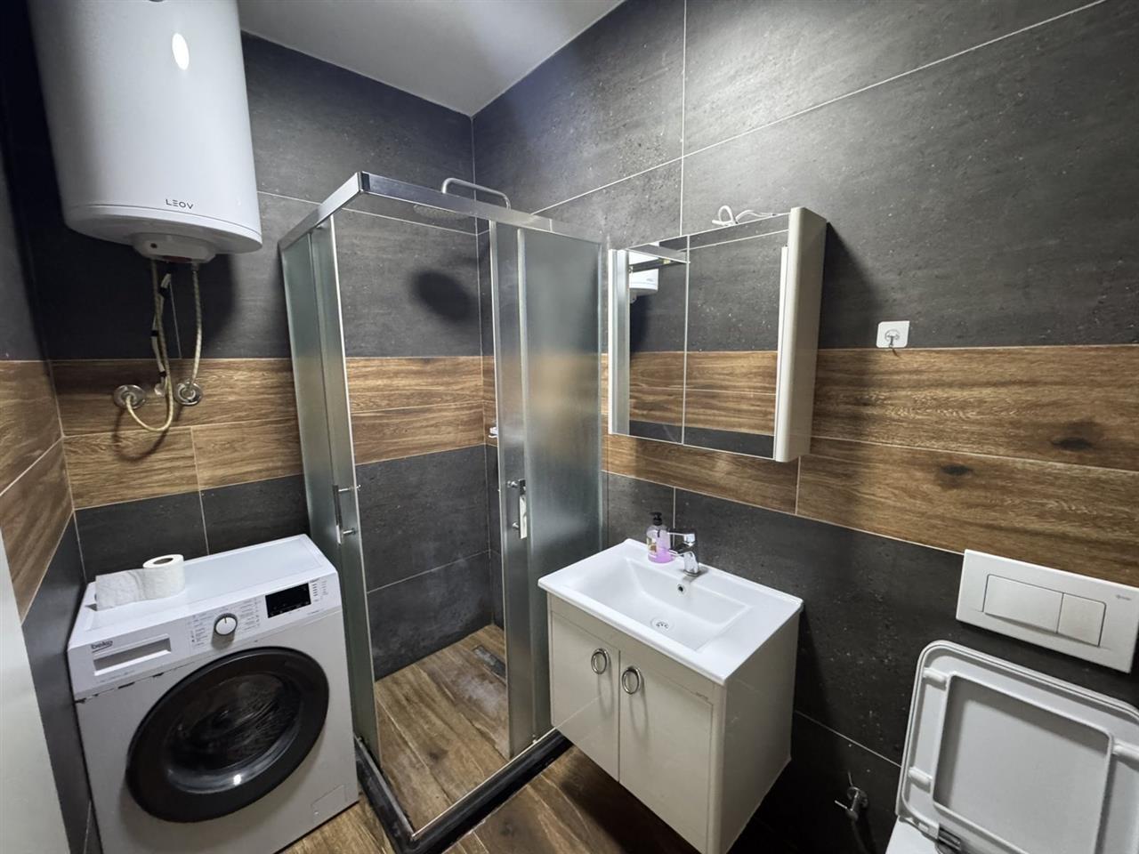 Ipet banesa me qera (6)