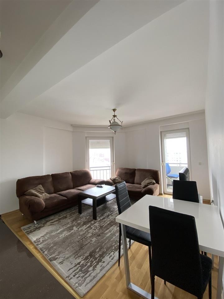 Jepet banes me qera kompleksi famis prishtine (4)