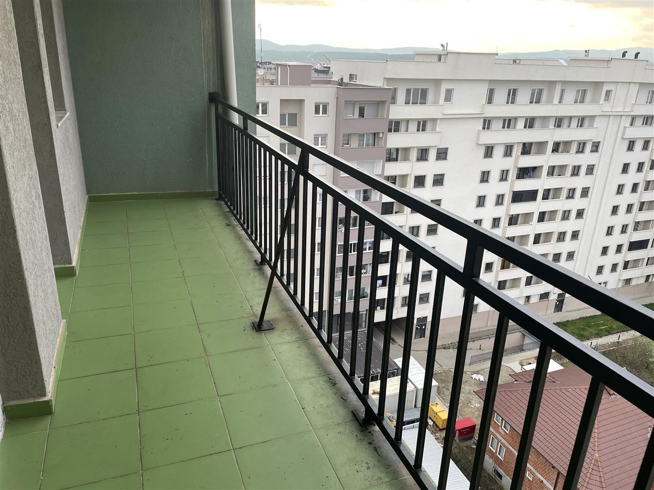 Leshohet me qera (4)