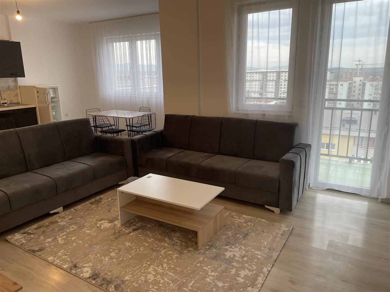 Leshohet me qera (7)